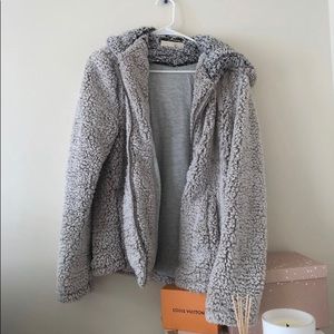 SOLD Thread and supply zip up sherpa
